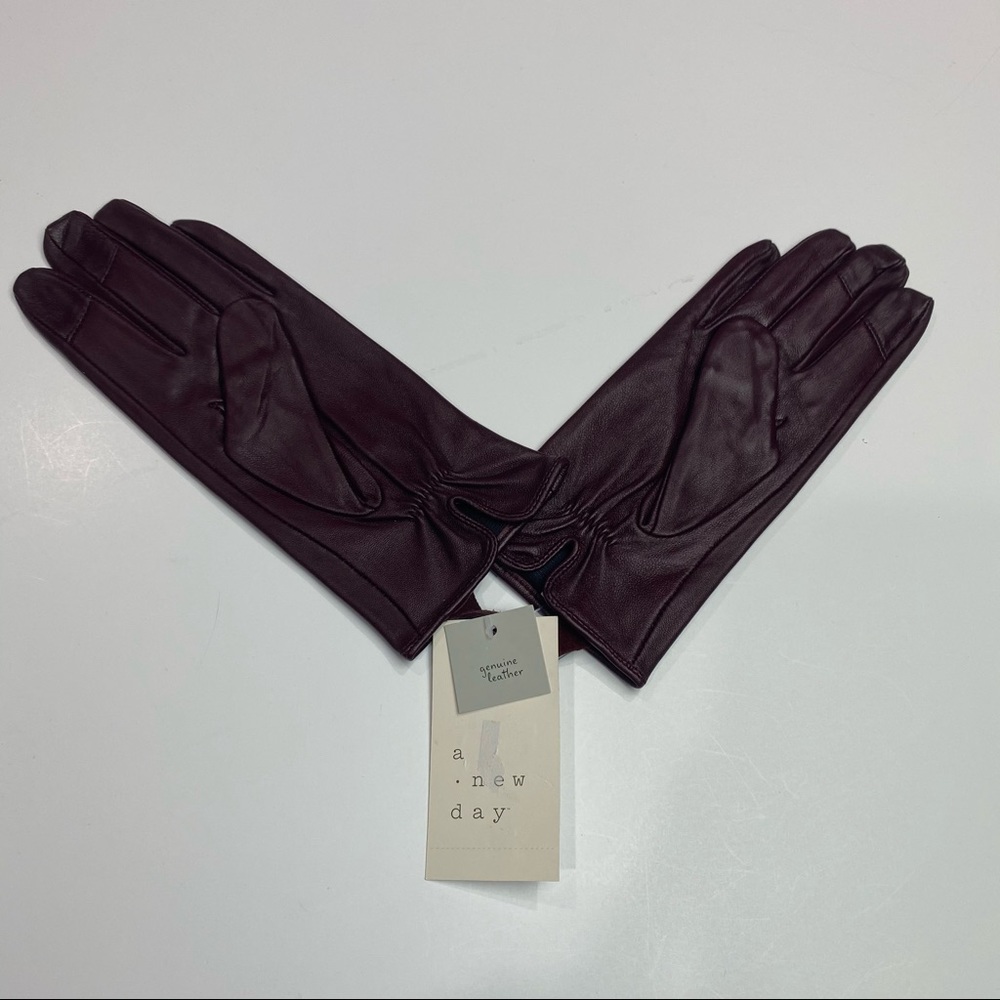 A New Day Sz XS/Small winter driving leather glove